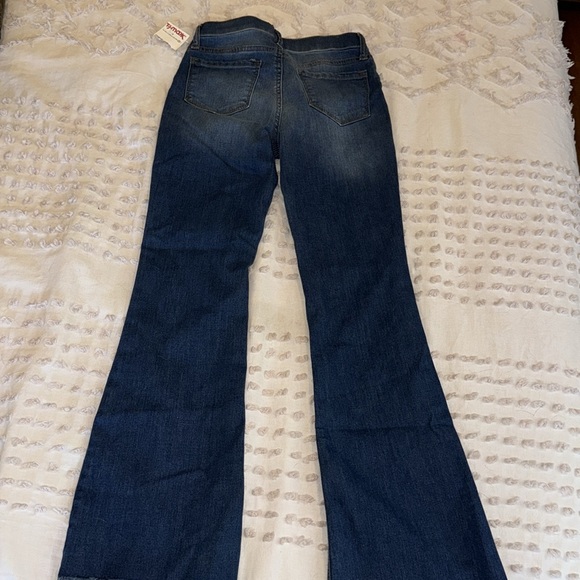 New with tags high rise pull on flare jean, girls size 10 - Picture 4 of 5
